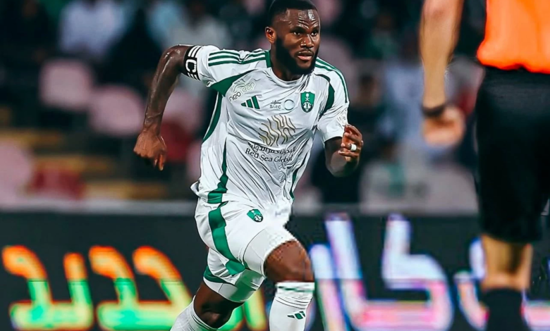 استدعاء كيسيه وهيرنانديز دولياً بعد قمة الأهلي والهلال