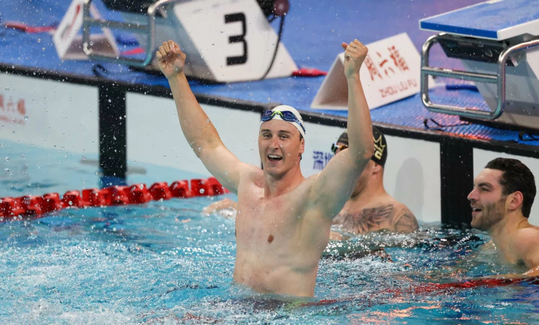 كاميرون ماكيفوي يحطم الرقم القياسي للسباحة الصامد منذ 2009