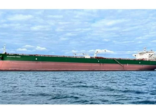 تراجع رسوم شحن النفط السعودي من ينبع | تدفق الناقلات