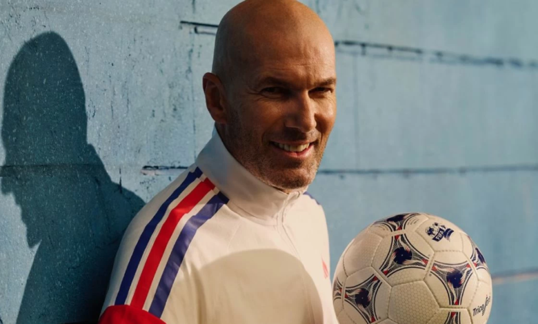 تفاصيل اقتراب زين الدين زيدان من تدريب المنتخب الفرنسي