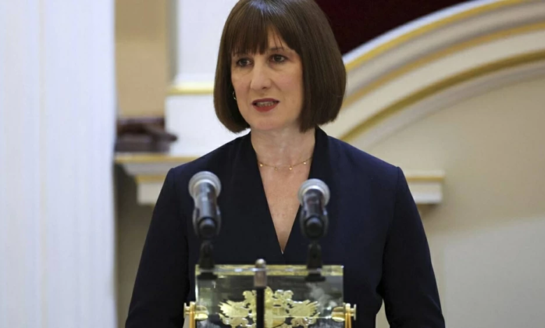 تداعيات حرب إيران: بريطانيا تعلن تدابير للحد من الأسعار