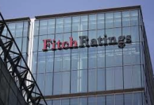 تحذير وكالة فيتش: تأثير أسعار النفط على الاقتصاد العالمي