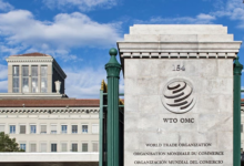 هل تمدد التجارة العالمية حظر رسوم التجارة الإلكترونية؟