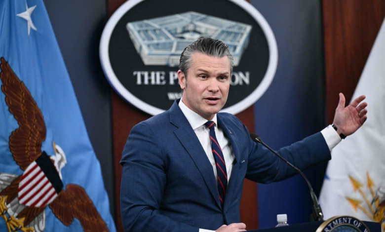 هيغسيث ينفي وجود قوات بإيران ولاريجاني يتوعد بالرد