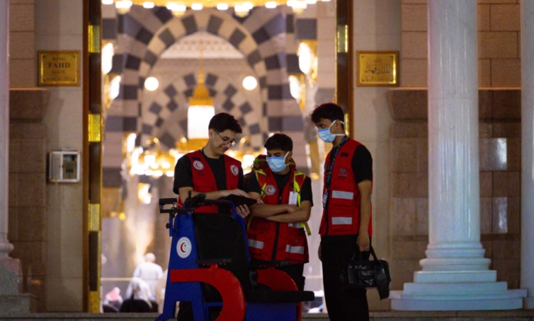 الهلال الأحمر ينقذ مريضاً إندونيسياً بالمسجد النبوي في زمن قياسي
