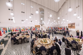 وزير الخارجية يبحث خفض التصعيد بالمنطقة مع نظيره الإسباني