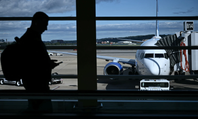 الخطوط السعودية تمدد تعليق رحلات الخليج حتى 6 مارس لدواعي أمنية