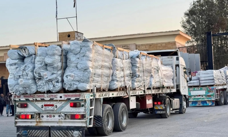 مركز الملك سلمان يسيّر قافلة مساعدات لغزة عبر رفح