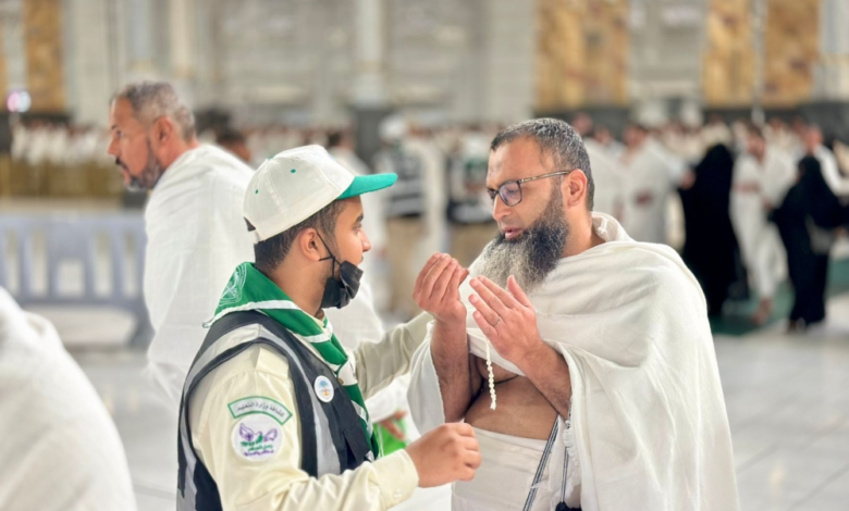 الكشافة السعودية: 45 ألف ساعة تطوعية بالحرم في رمضان