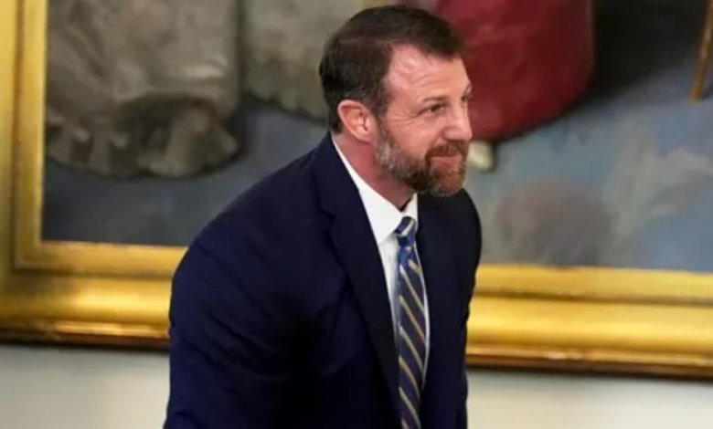 ترامب يقيل كريستي نويم ويعين ماركوين مولين للأمن الداخلي