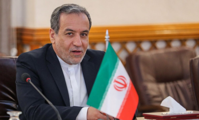 عراقجي يحذر من الغزو البري وترامب يهدد إيران