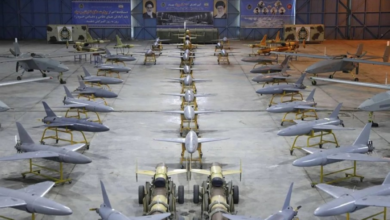 الجيش الإيراني يعلن استهداف حاملة الطائرات لينكولن واستخدام أسلحة جديدة