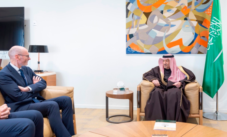 مباحثات سعودية أمريكية بريطانية حول مستجدات المنطقة