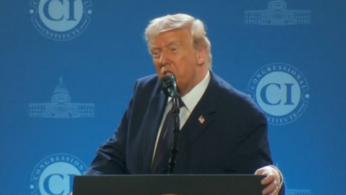 ترامب يعلن تدمير 46 سفينة إيرانية وتفاصيل العملية العسكرية