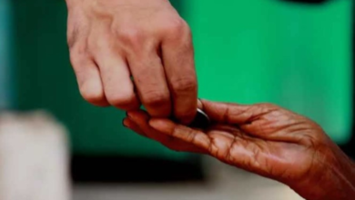 عقوبة التسول في السعودية: السجن والغرامة وطرق الإبلاغ