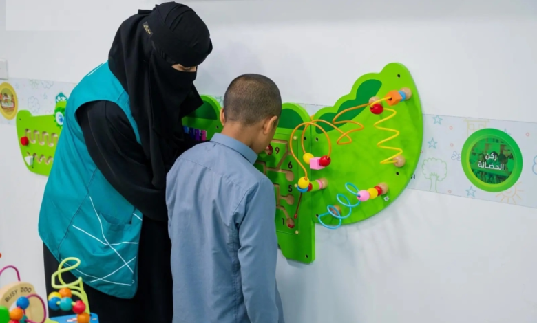 Efforts to care for lost children in the Prophet's Mosque during Ramadan