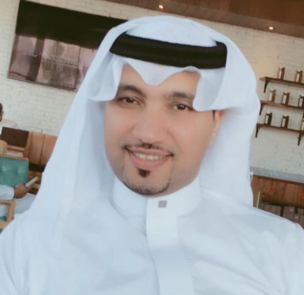 طلال الحارثي