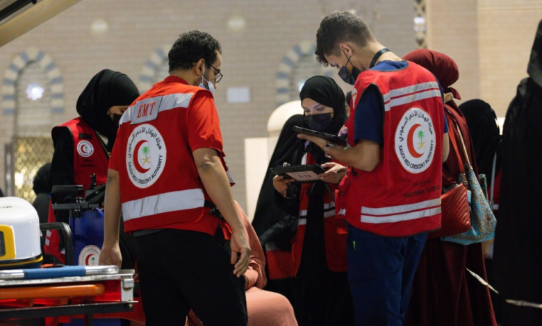إنجاز للهلال الأحمر السعودي: إنقاذ معتمر بالمسجد النبوي