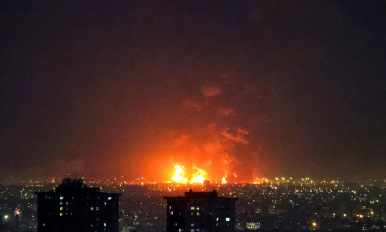 غارات على مراكز صاروخية للحرس الثوري في بندر عباس