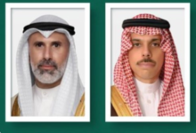 جهود سعودية لخفض التصعيد: وزير الخارجية يبحث أمن المنطقة