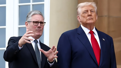 ستارمر وترامب يبحثان إعادة فتح مضيق هرمز وتأمين الملاحة