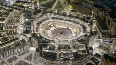 الحرمان الشريفان يستقبلان ملايين المصلين بليلة ختم القرآن