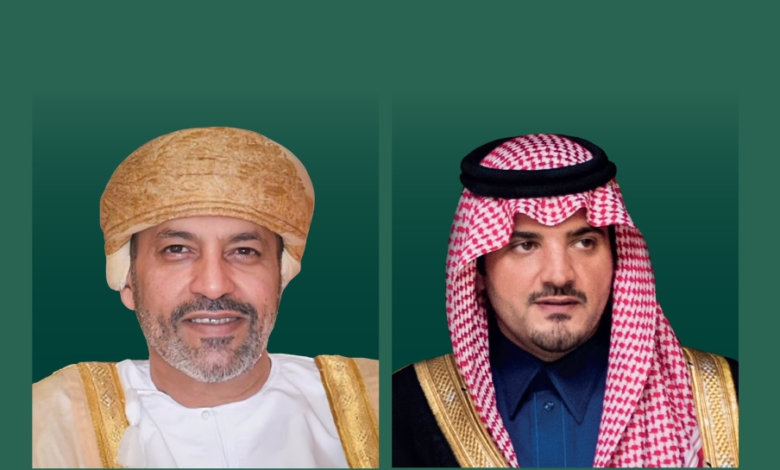 وزير الداخلية السعودي يبحث التهديدات الإيرانية مع نظيره العماني