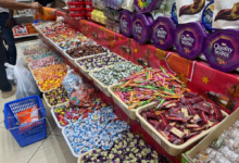 انتعاش أسواق عيد الفطر: بوكسات العيديات وزينة المنازل تتصدر