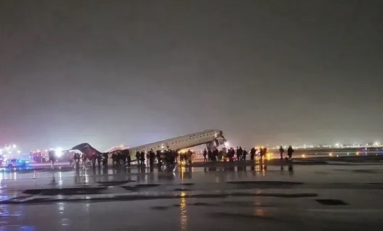 حادث تصادم في مطار لاغوارديا بنيويورك يوقف حركة الطيران