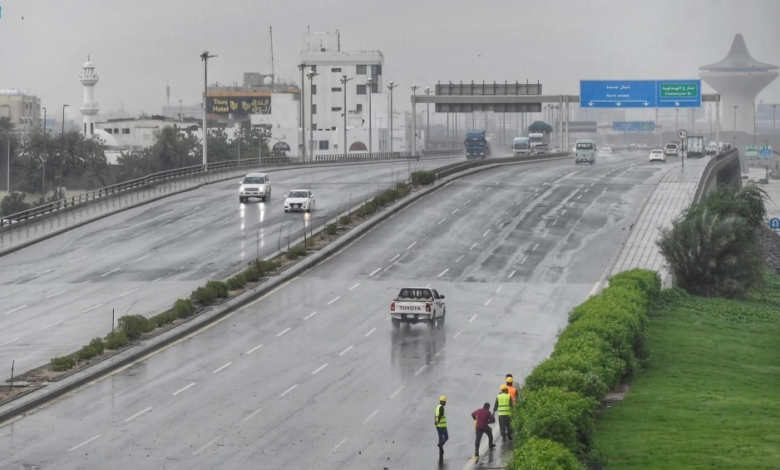 طقس السعودية: إنذار أحمر وأمطار غزيرة تضرب 7 مناطق اليوم