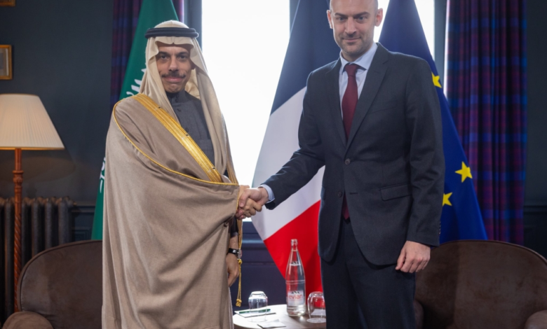 وزير الخارجية السعودي يبحث العلاقات مع فرنسا وكندا بقمة G7