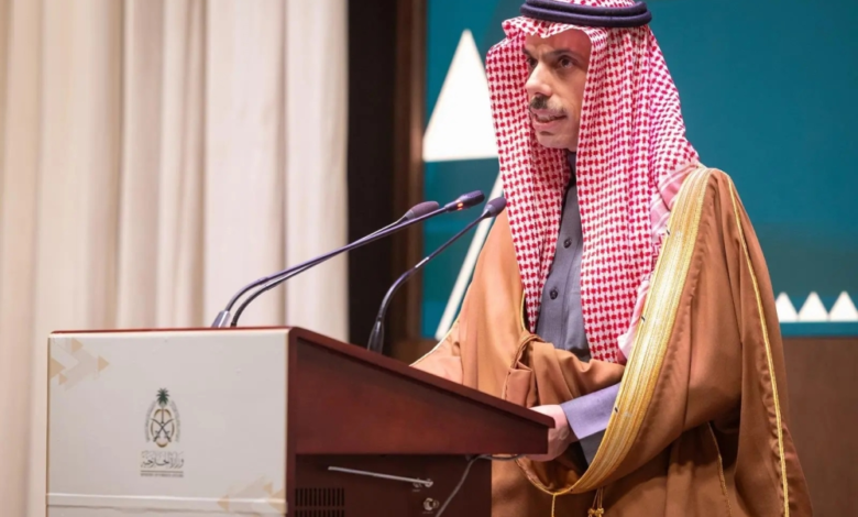 وزير الخارجية يشارك باجتماع مجموعة السبع لإصلاح الحوكمة