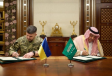 السعودية وأوكرانيا توقعان مذكرة في المشتريات الدفاعية