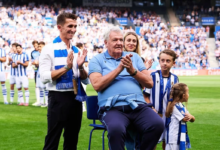 جون توشاك ينفي إصابته بالخرف ويرد على ادعاءات نجله