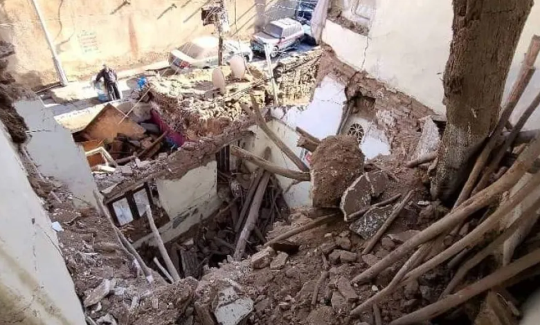 تضرر منازل صنعاء التاريخية جراء الأمطار الغزيرة اليوم