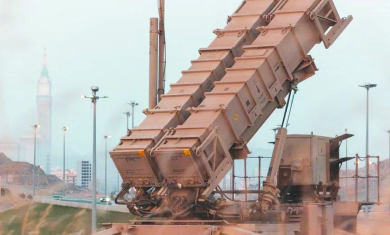 إيران توسع حرب الطاقة في الخليج: تداعيات أمن الملاحة