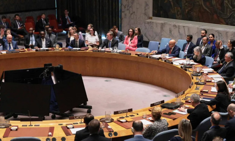 أسف خليجي لرفض قرار أممي حول مضيق هرمز | التفاصيل