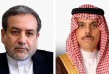 وزير الخارجية السعودي يتلقى اتصالاً من نظيره الإيراني