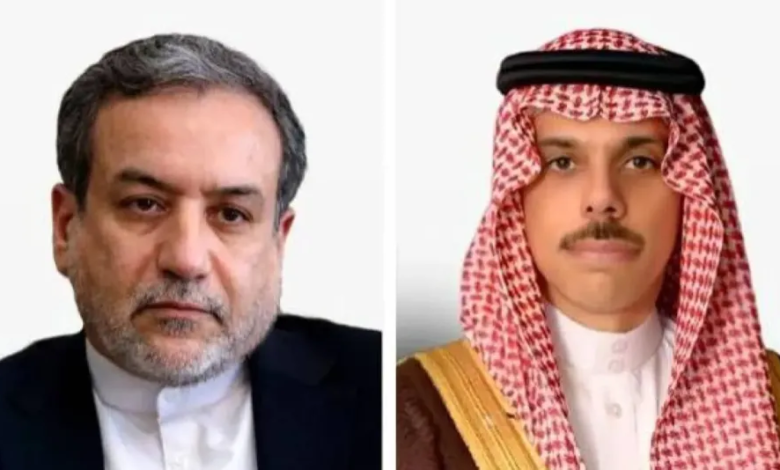 وزير الخارجية السعودي يتلقى اتصالاً من نظيره الإيراني