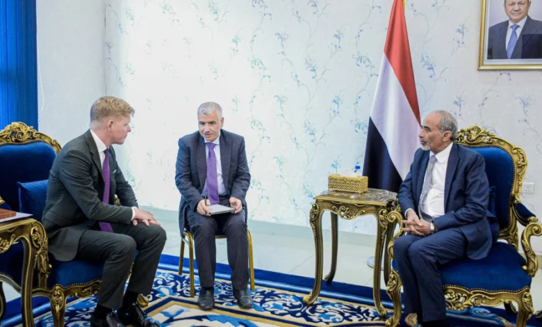 غروندبرغ يشدد على تجنيب اليمن مخاطر التصعيد الإقليمي