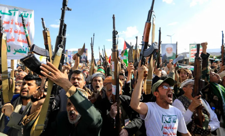 العليمي يطالب بردع دولي حازم لإنهاء خطر الحوثيين وإيران