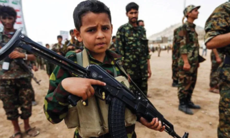 انتهاكات حوثية تستهدف المعلمين في 4 محافظات يمنية اليوم