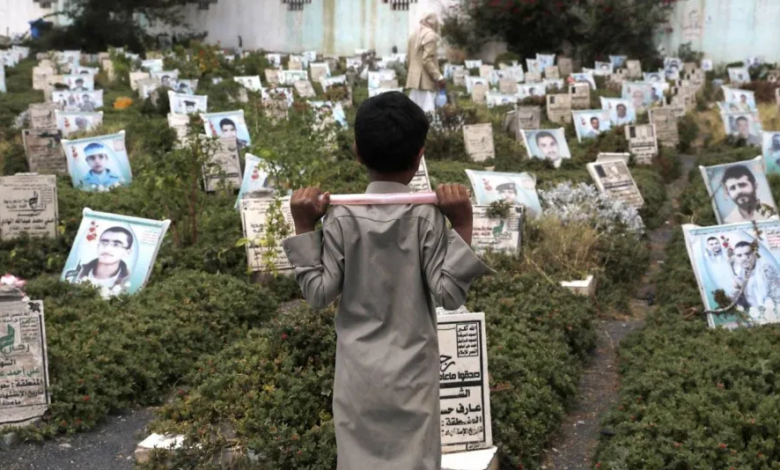 الحوثيون يغيرون أسماء مدارس صنعاء: تسييس التعليم في اليمن