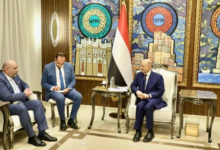 العليمي: السلام في اليمن يتطلب ردع الحوثيين لا استرضاءهم