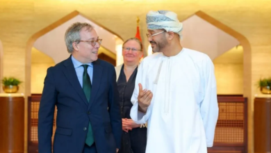 عُمان وأمن مضيق هرمز: دعوة لضمان انسيابية الملاحة الدولية