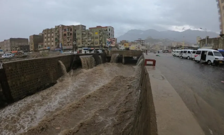 سيول تعز 2024: وفيات وغضب شعبي يكشف انهيار البنية التحتية