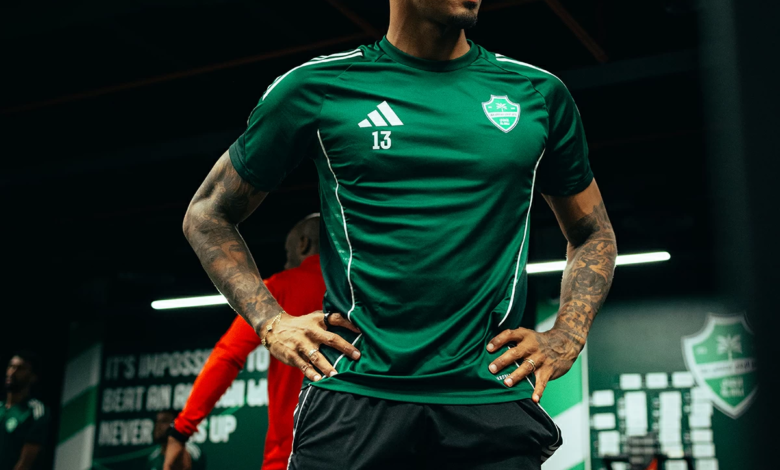 الاتحاد الآسيوي يغرم الأهلي 9250 دولاراً لمخالفات تنظيمية