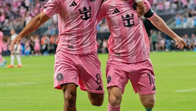 ميسي وسواريز ينقذان إنتر ميامي في افتتاح ملعبه الجديد