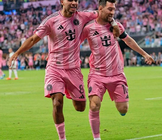 ميسي وسواريز ينقذان إنتر ميامي في افتتاح ملعبه الجديد