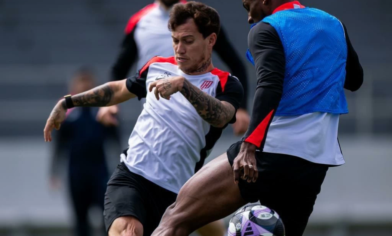 رودجرز: الفوز في مباراة القادسية وضمك هدفنا للعودة